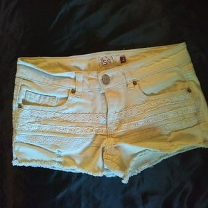 Short shorts size 9